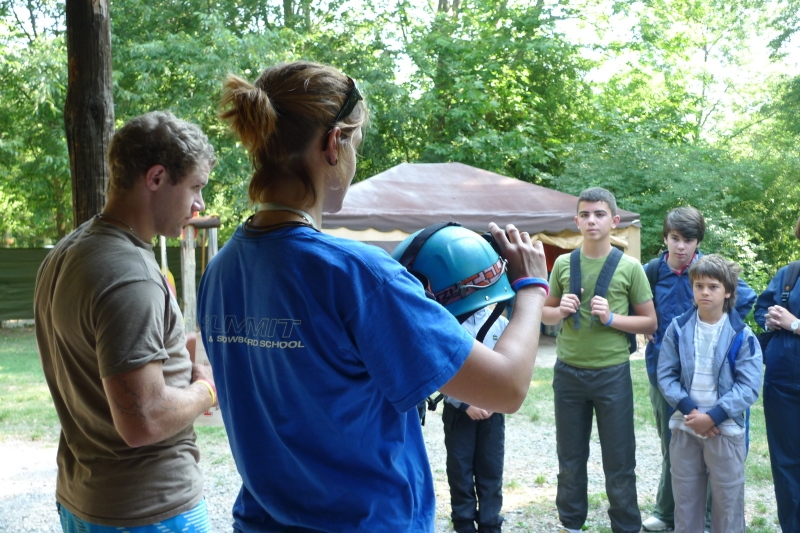 Village Camps International Summer Camp Ard&egrave;che, France 2019-07-26 https://www.villagecamps.com/journals_admin/images/1-23-The cave brief.jpg